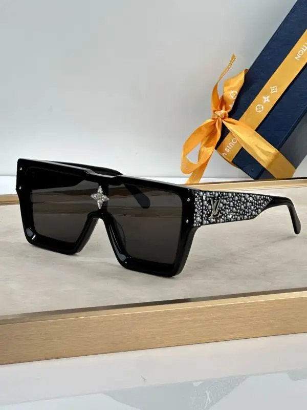 LV Glasses 08smh20 (1)