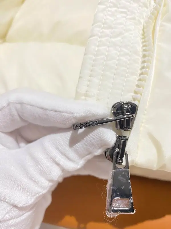 Moncler sz1-4 fxtx05 (1)