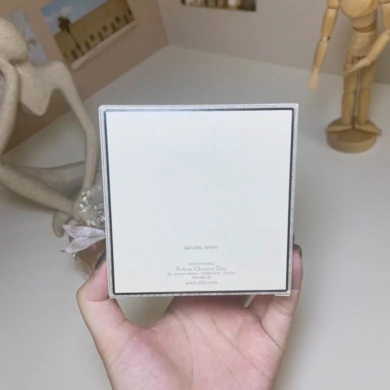 Dior 100ml (1)