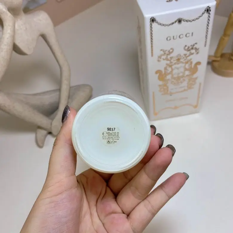 Gucci 100ml (1)