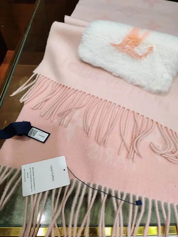 LV scarf 48X180cm 100%羊绒 E37 (8)