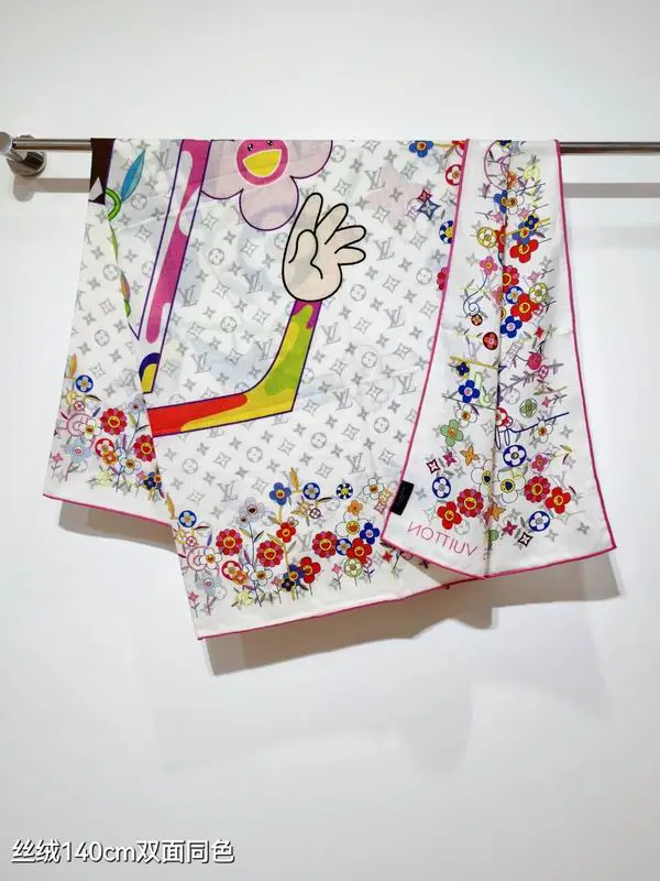 LV Scarf 140X140cm 70%羊绒30%真丝 E32 (16)
