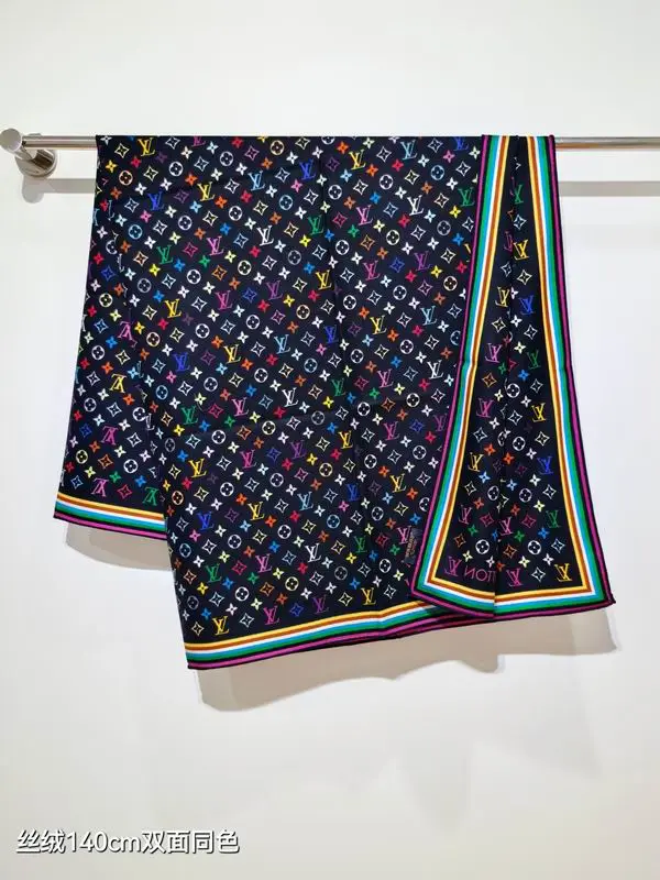 LV Scarf 140X140cm 70%羊绒30%真丝 E33 (16)