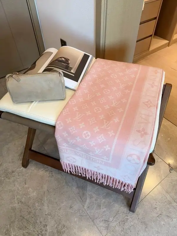 LV scarf 196X65cm E11 (26)