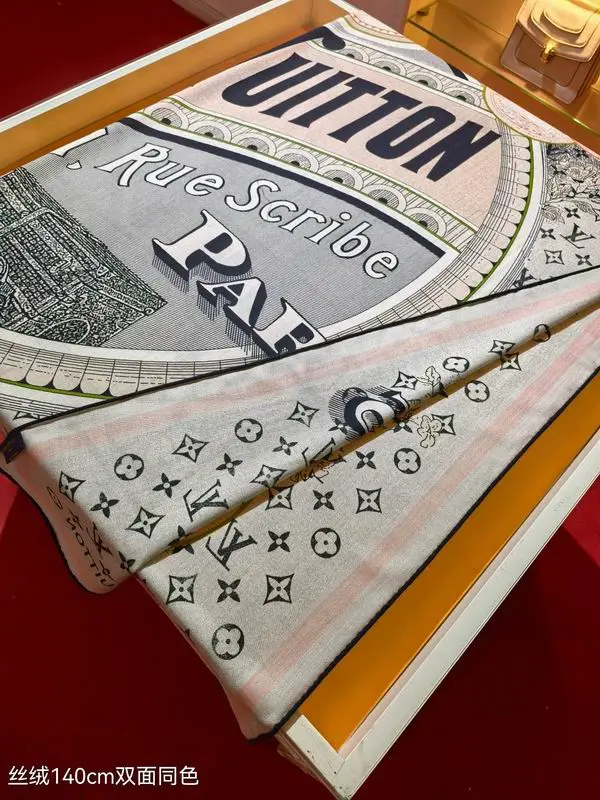 LV Scarf 140X140cm 70%羊绒30%真丝 E01 (18)