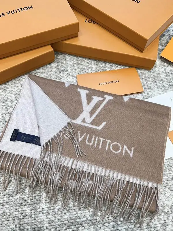LV scarf 45X190cm(含须长) 100%山羊绒 E (50)