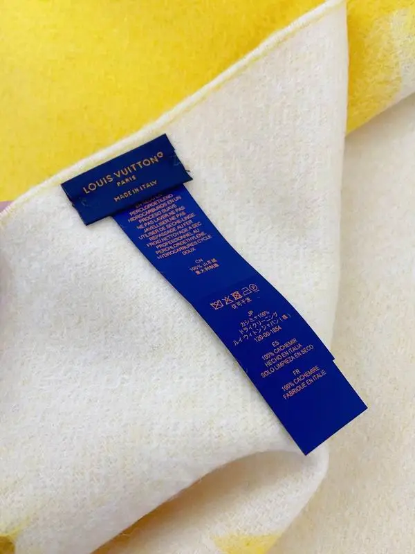 LV scarf 48X180cm 100%羊绒 E11 (14)