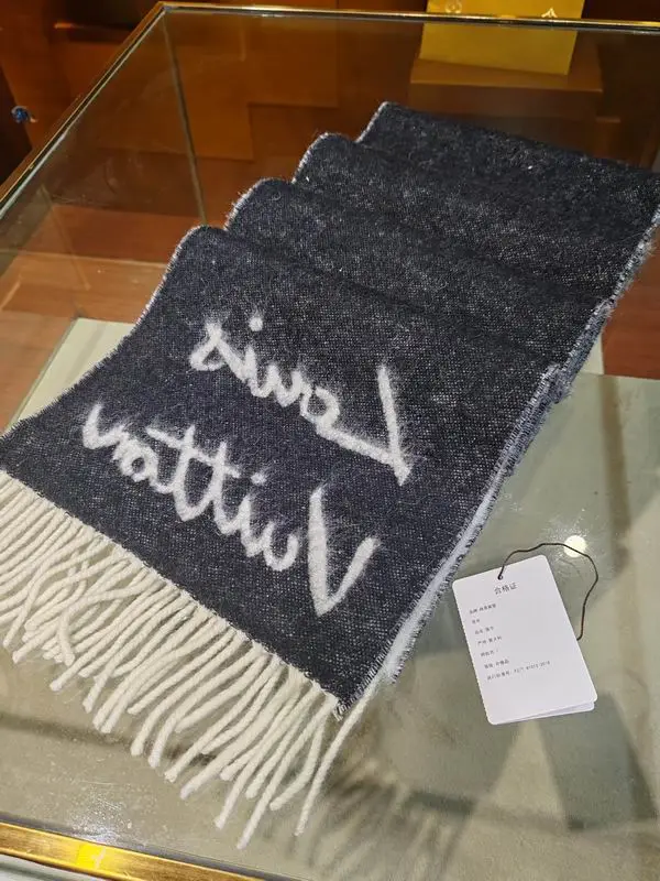 LV scarf 25X220cm 58%绵羊毛 42%羊驼毛 E (2)