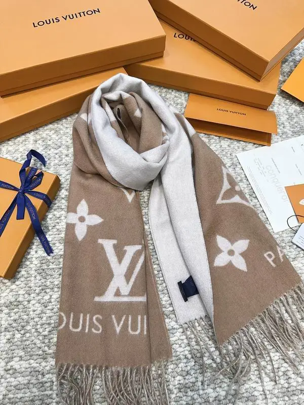 LV scarf 45X190cm(含须长) 100%山羊绒 E (50)