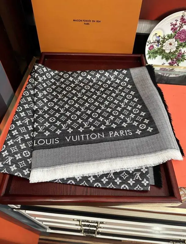 LV scarf 120X120cm 50%羊毛 50%羊绒 E (8)