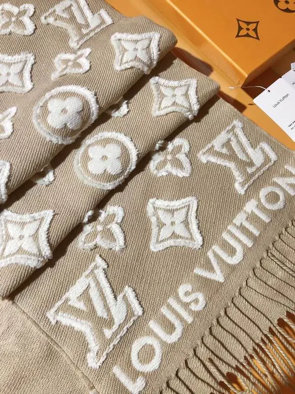 LV Scarf 34X220cm E20 (23)