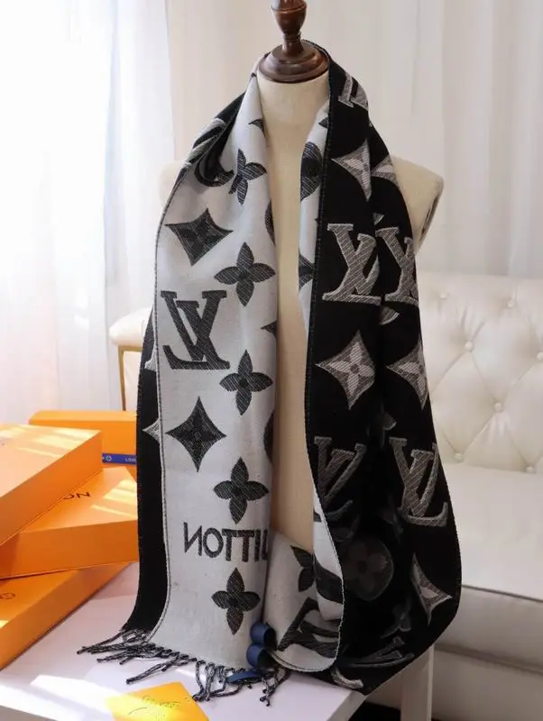 LV scarf 32X180cm E (19)