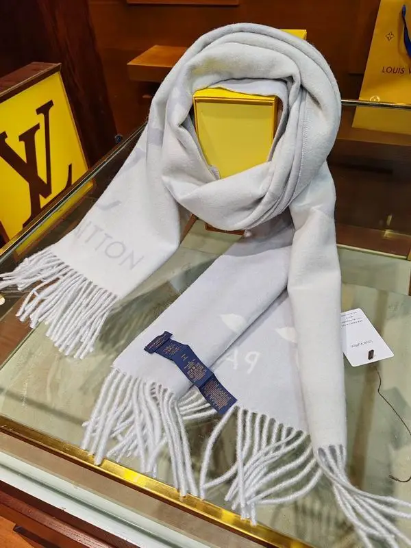 LV scarf 45X215cm 60%羊毛 40%山羊绒 E (17)