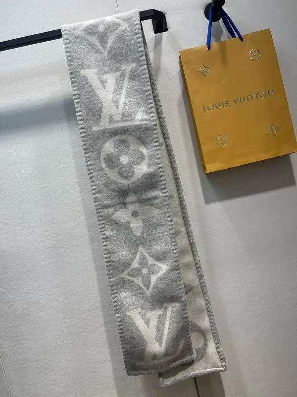 LV scarf 20X230cm E (35)