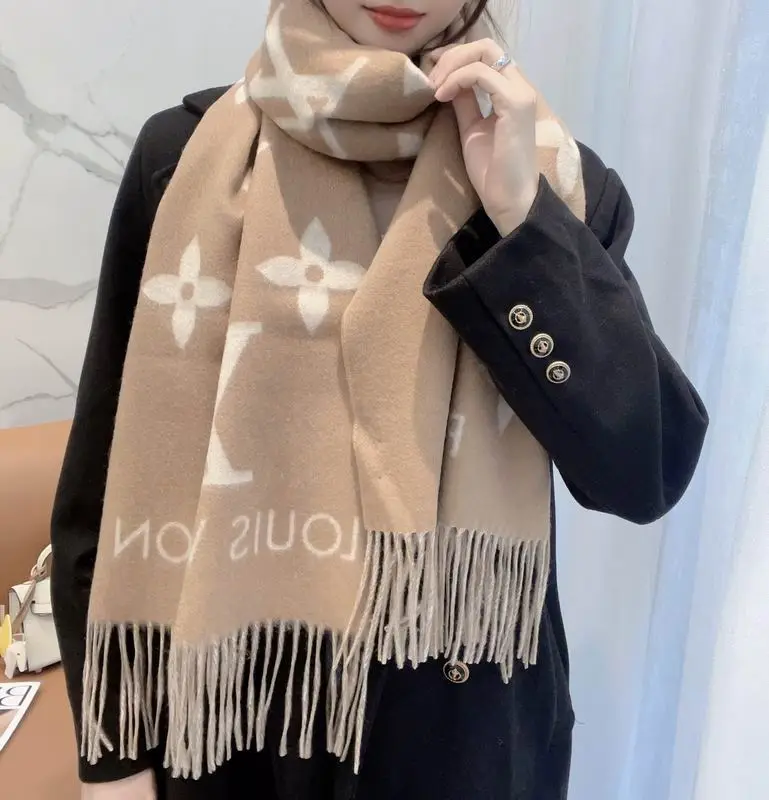 LV scarf 45X190cm(含须长) 100%山羊绒 E (50)