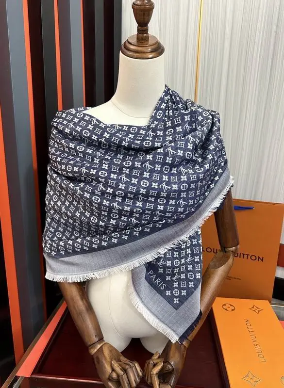 LV scarf 120X120cm 50%羊毛 50%羊绒 E (8)