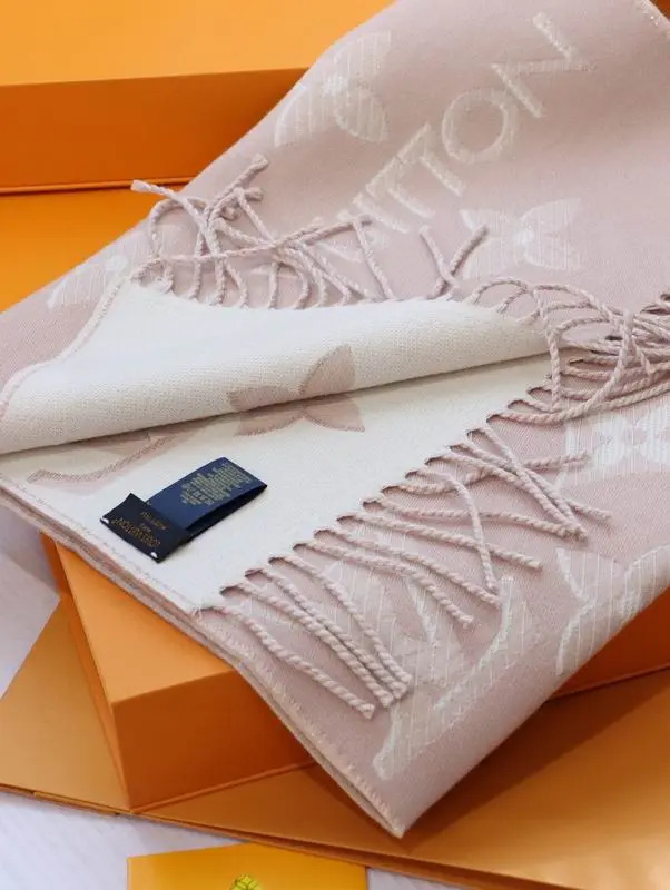 LV scarf 32X180cm E (1)