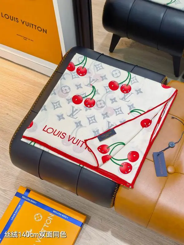 LV Scarf 140X140cm 70%羊绒30%真丝 E12 (28)