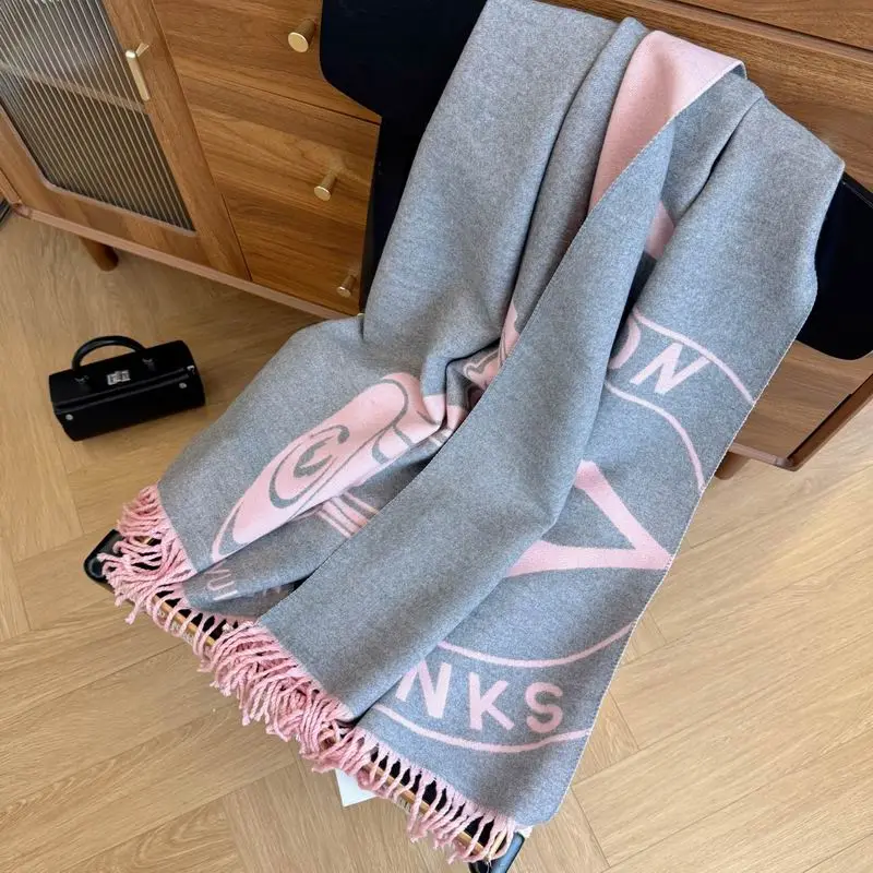 LV Scarf 65X180cm E17 (27)