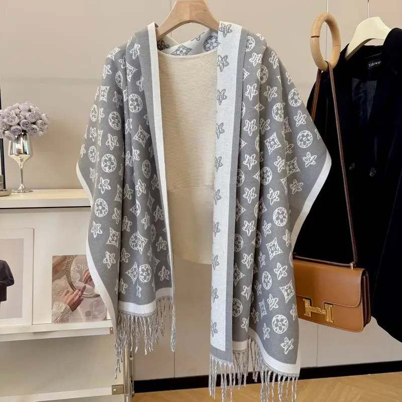 LV scarf 65X180cm E19 (8)