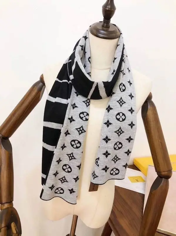 LV scarf 30X180cm E (1)