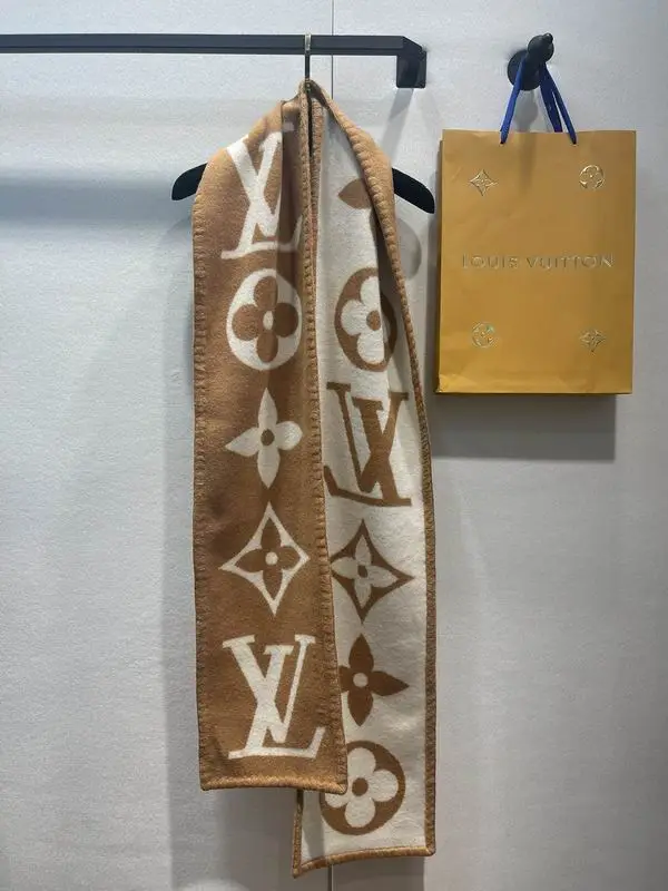 LV scarf 20X230cm E (35)