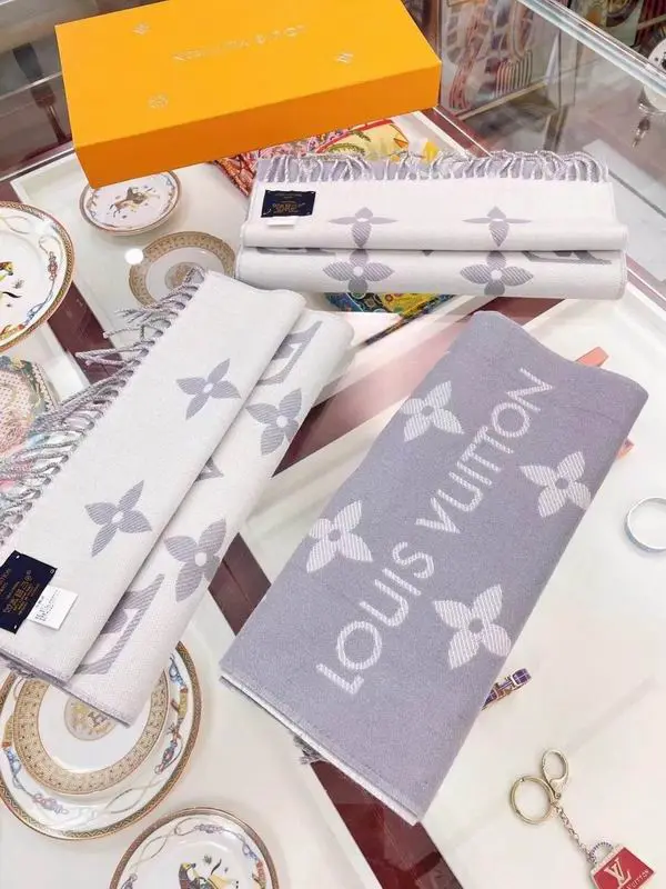 LV 34X180cm 100羊毛长巾 E (30)