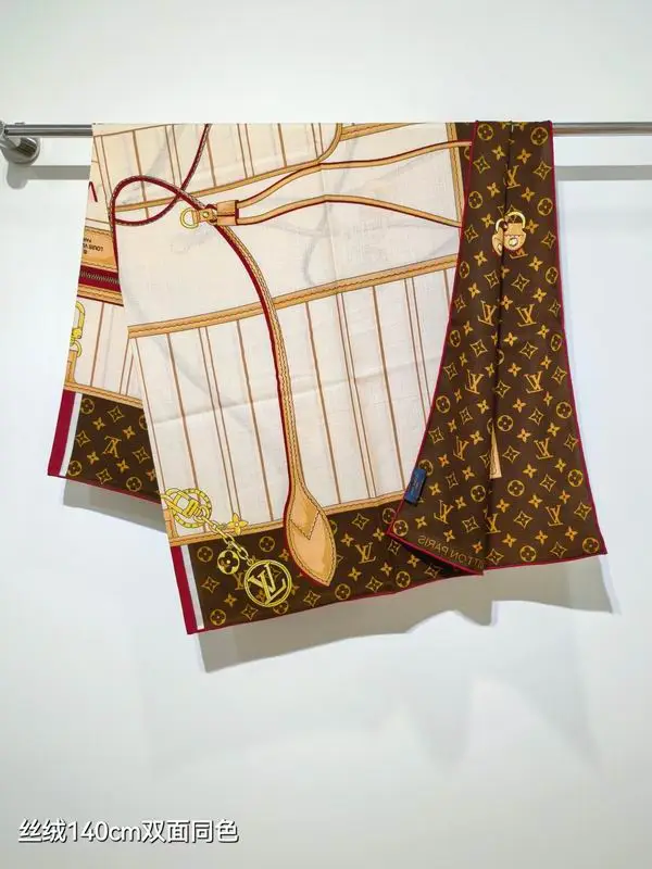 LV scarf 140X140cm 70%羊绒30%真丝 E15 (16)