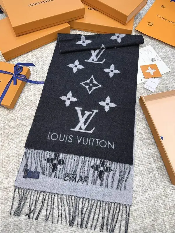 LV scarf 45X190cm(含须长) 100%山羊绒 E (50)