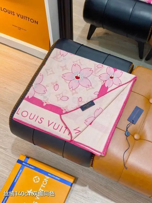 LV Scarf 140X140cm 70%羊绒30%真丝 E43 (16)