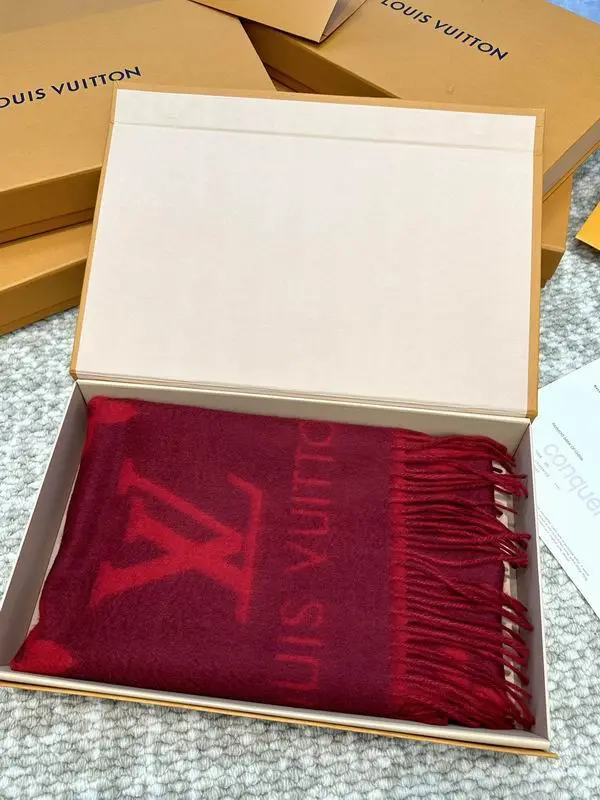 LV scarf 45X190cm(含须长) 100%山羊绒 E (50)