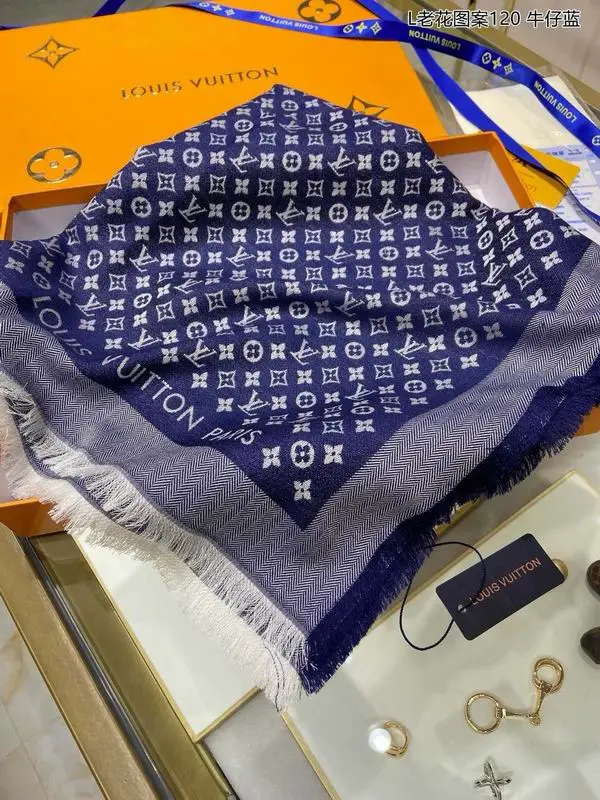 LV Scarf 140X140cm 70%羊绒30%真丝 E26 (26)