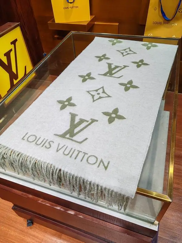 LV scarf 45X215cm 60%羊毛 40%山羊绒 E (17)
