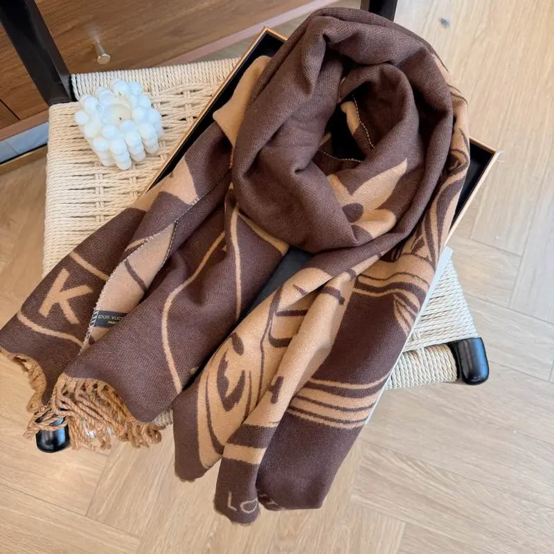 LV Scarf 65X180cm E17 (27)