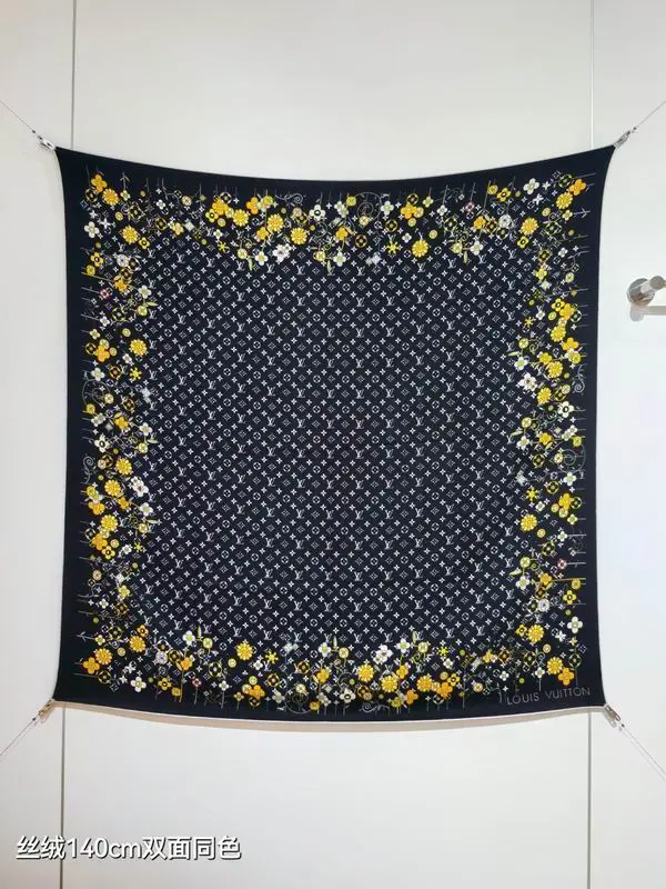 LV scarf 140X140cm 70%羊绒30%真丝 E48 (24)