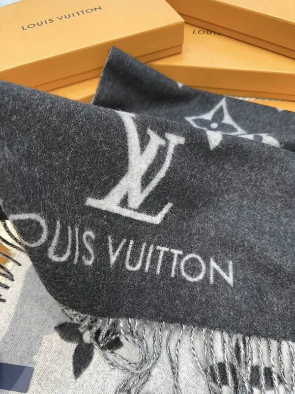 LV scarf 45X190cm(含须长) 100%山羊绒 E (50)