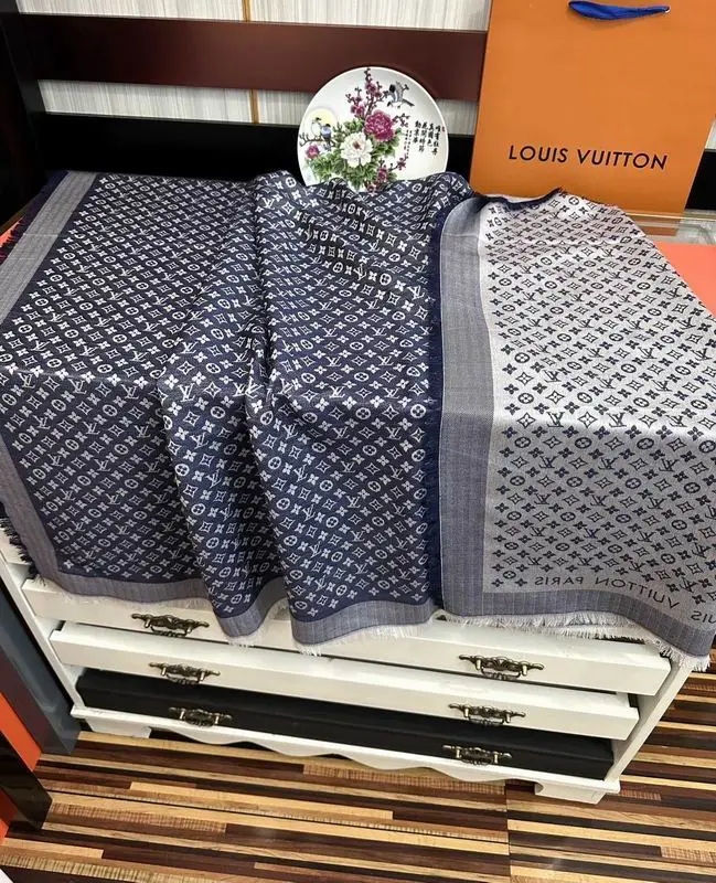 LV scarf 120X120cm 50%羊毛 50%羊绒 E (8)
