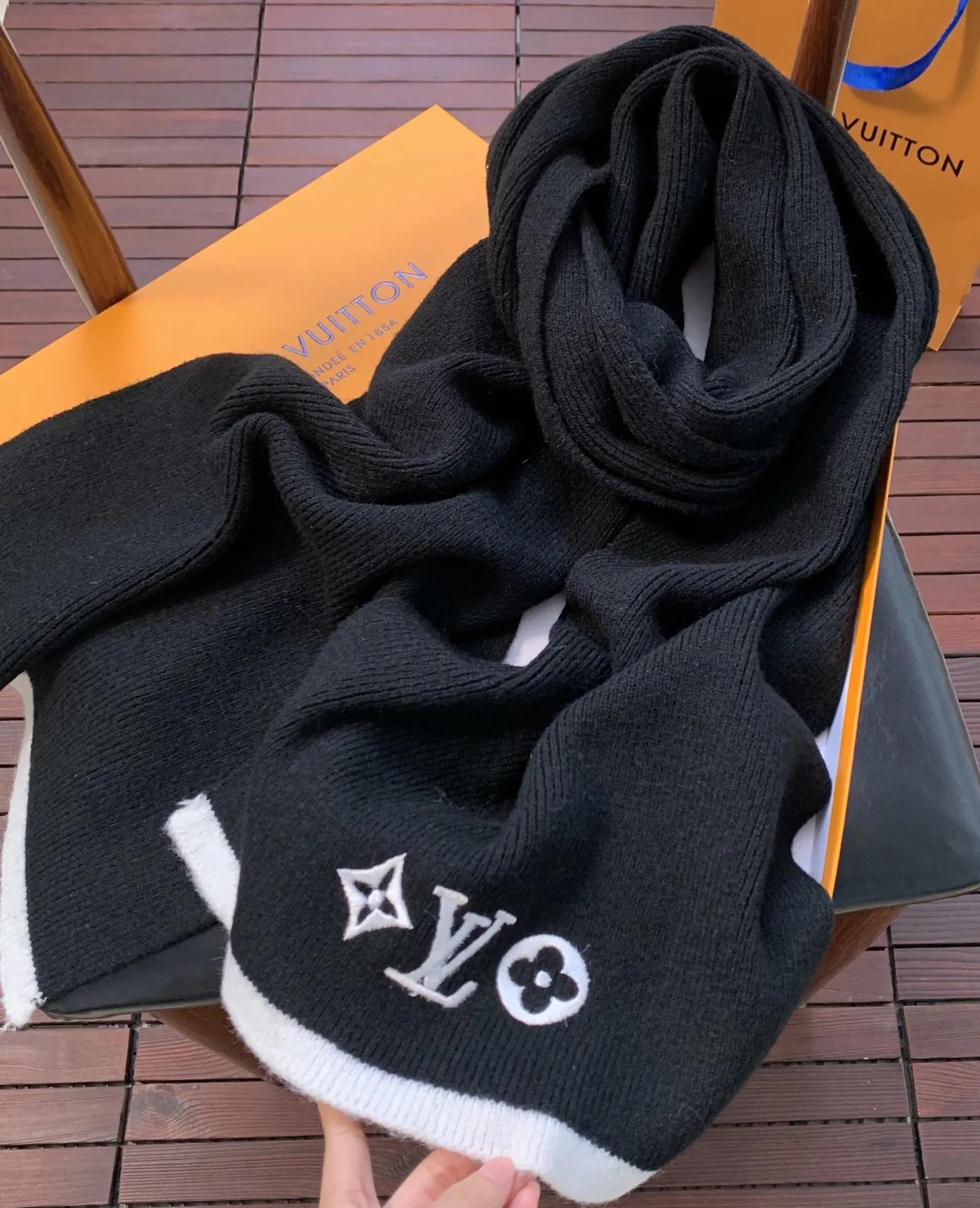 LV scarf 34X190cm 100%羊绒 E (11)