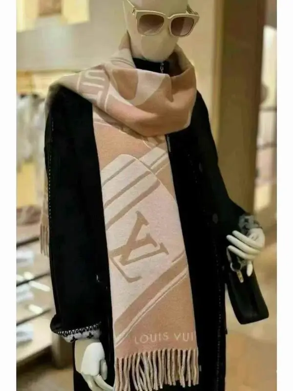 LV scarf 34X220cm 90%绵羊毛 9%山羊绒 1%桑蚕丝 E (18)