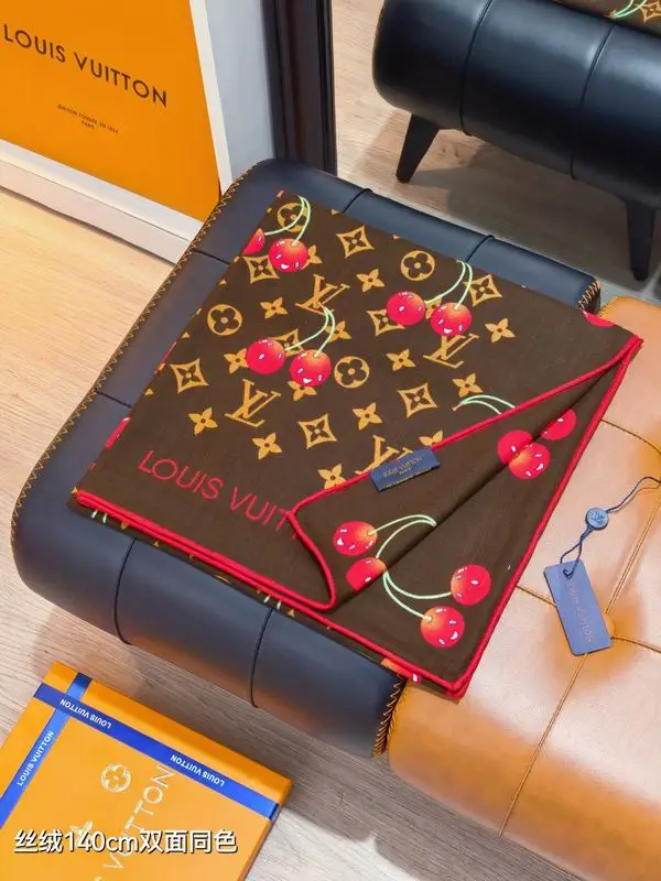 LV Scarf 140X140cm 70%羊绒30%真丝 E12 (28)