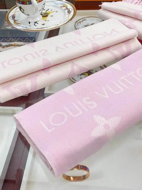 LV 34X180cm 100羊毛长巾 E (30)