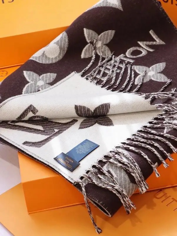 LV scarf 32X180cm E (1)