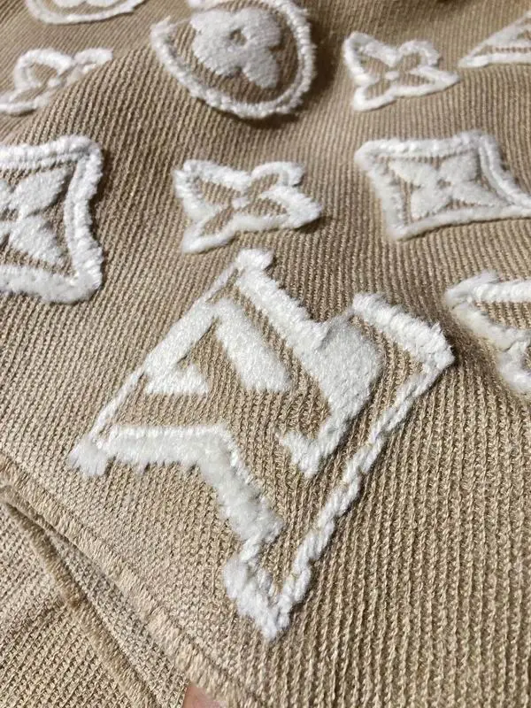 LV Scarf 34X220cm E20 (23)