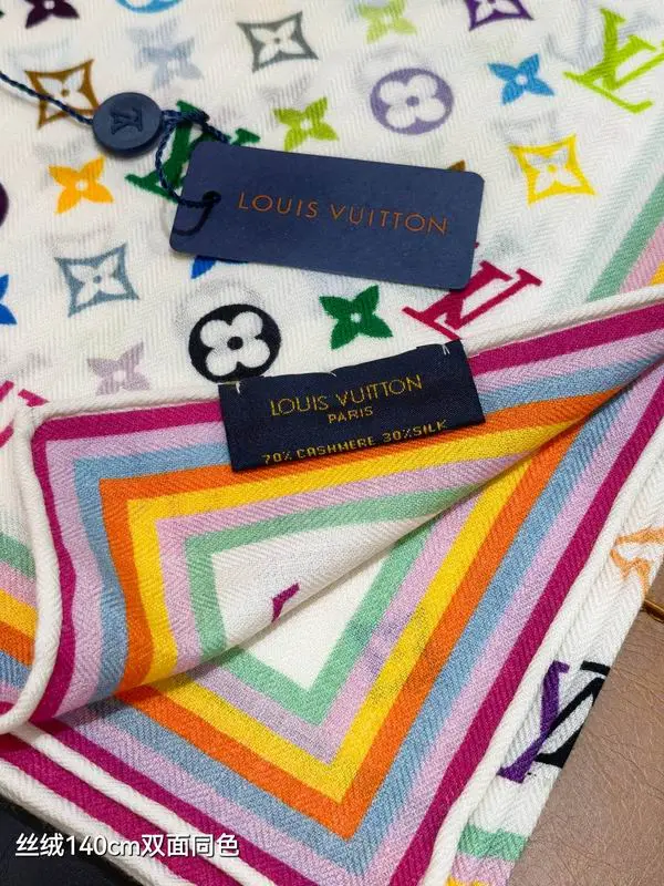 LV Scarf 140X140cm 70%羊绒30%真丝 E33 (16)