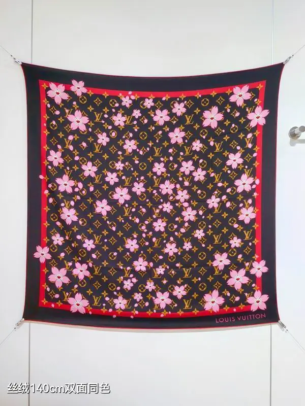 LV Scarf 140X140cm 70%羊绒30%真丝 E43 (16)