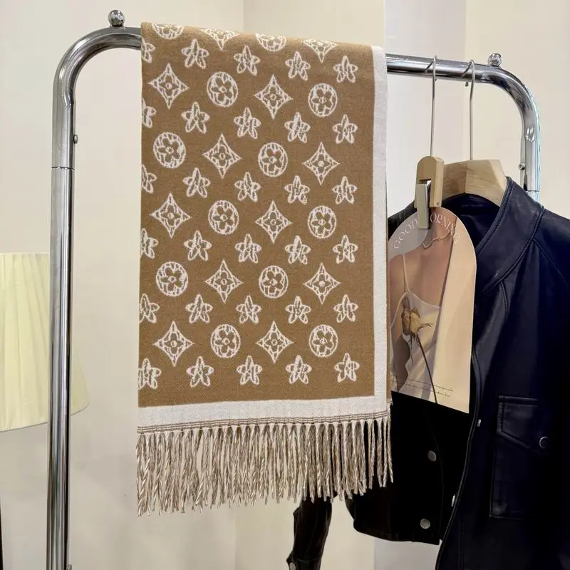 LV scarf 65X180cm E19 (8)