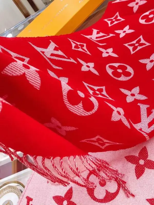 LV 34X180cm 100羊毛长巾 E (30)