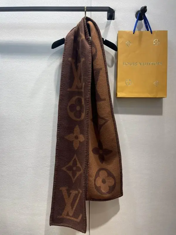 LV scarf 20X230cm E (35)
