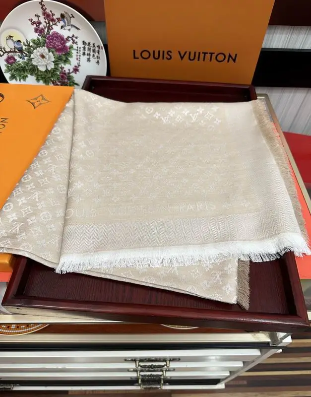 LV scarf 120X120cm 50%羊毛 50%羊绒 E (8)