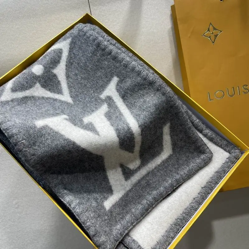LV scarf 20X230cm E (35)
